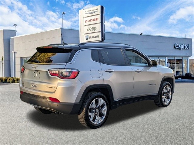 2021 Jeep Compass Limited photo 3