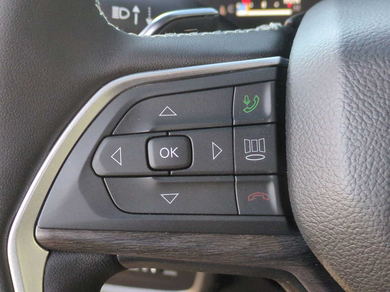2026 Jeep Grand Cherokee Laredo - Photo 15