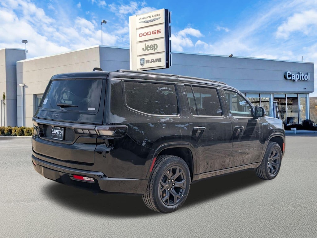 New 2026 Jeep Grand Wagoneer Limited Altitude Sport Utility