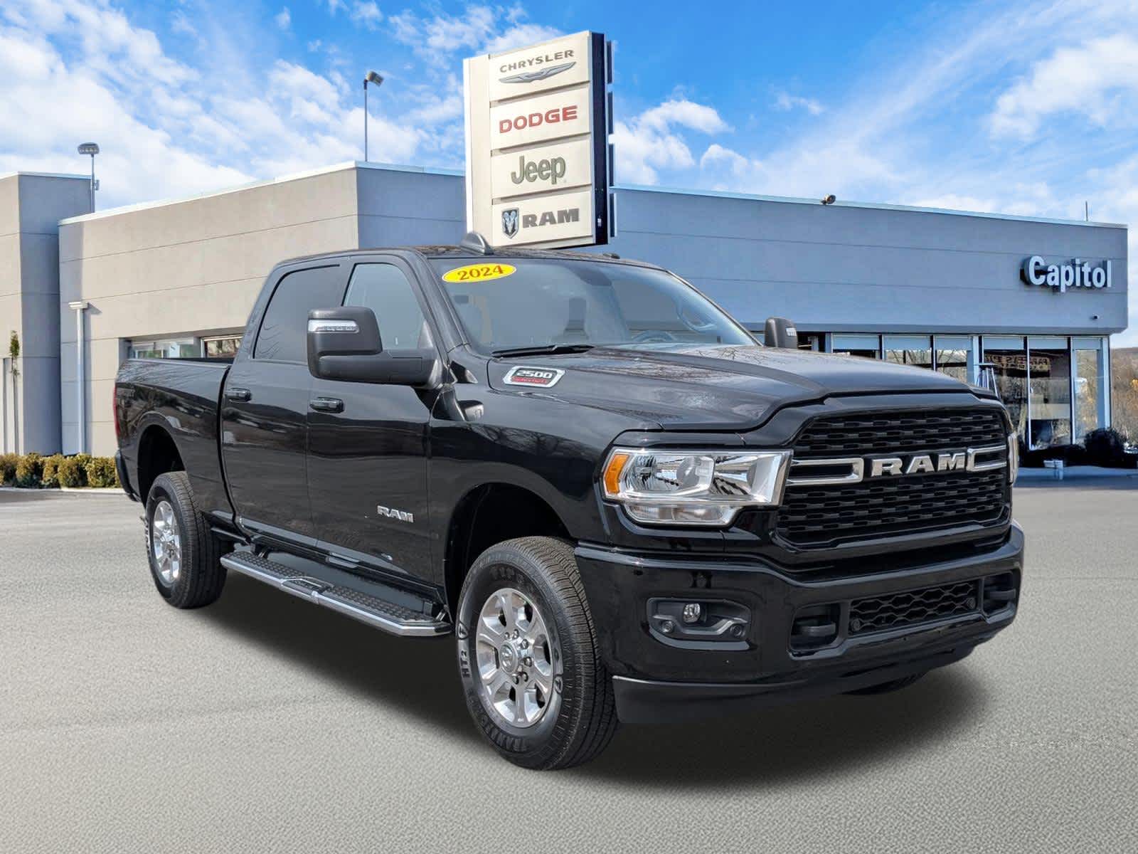2024 RAM 2500 Big Horn Crew Cab 4WD