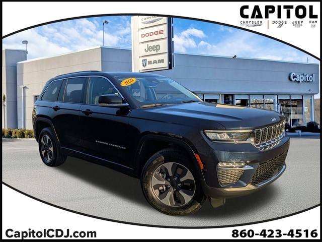 2022 Jeep Grand Cherokee 4xe's photo