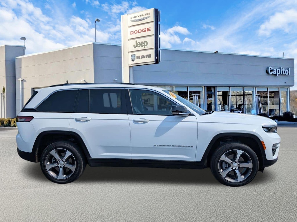 Used 2023 Jeep Grand Cherokee 4xe SUV