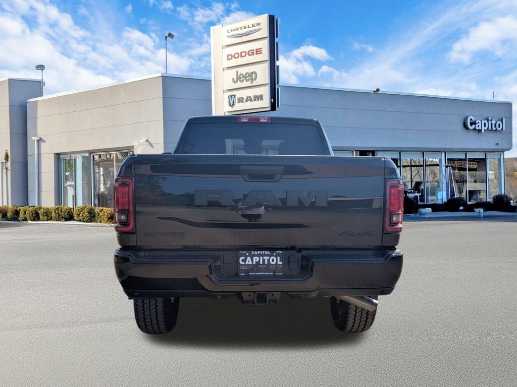 New 2026 Ram 2500 Big Horn 4x4 Crew Cab 64 Box Pickup