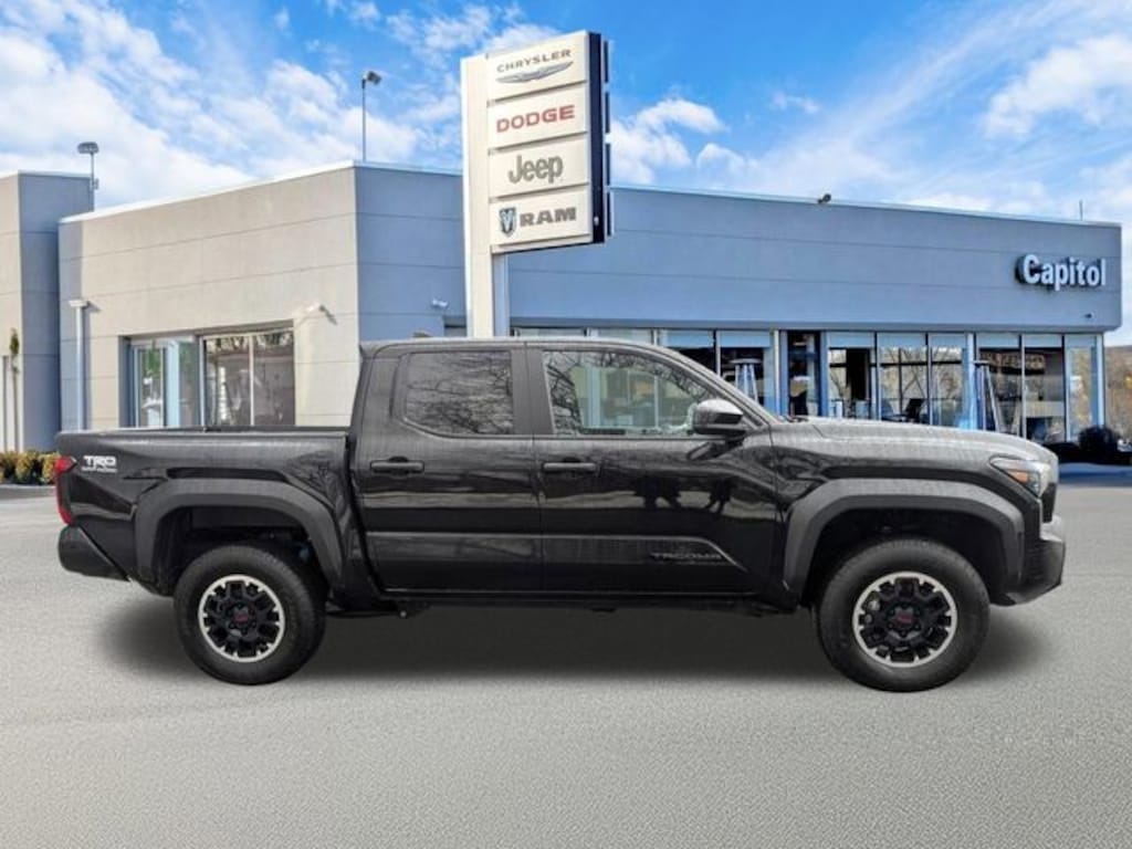 Used 2024 Toyota Tacoma Truck