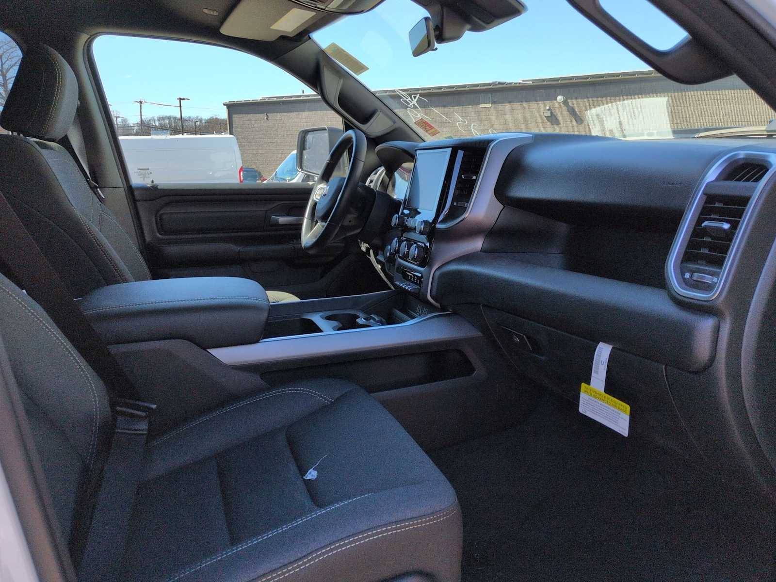 2026 RAM 1500 Express - Photo 20