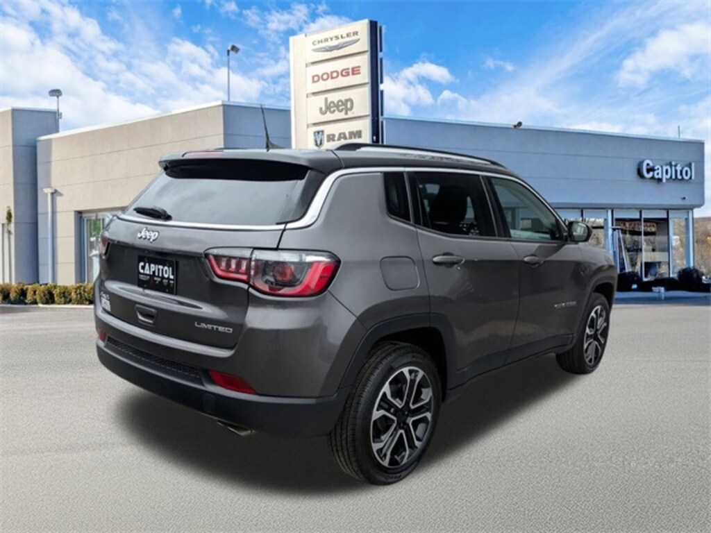 Used 2022 Jeep Compass Limited SUV