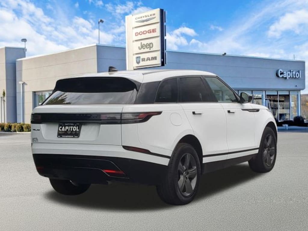 Used 2025 Land Rover Range Rover Velar Dynamic SE SUV