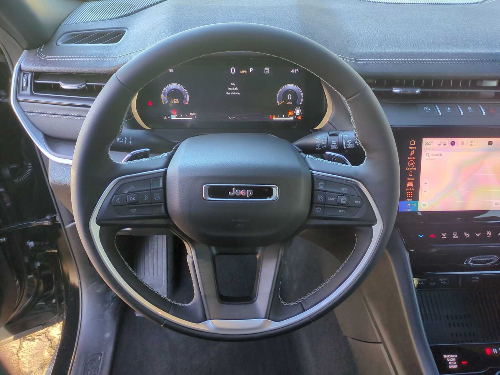 2026 Jeep Grand Cherokee Laredo - Photo 14