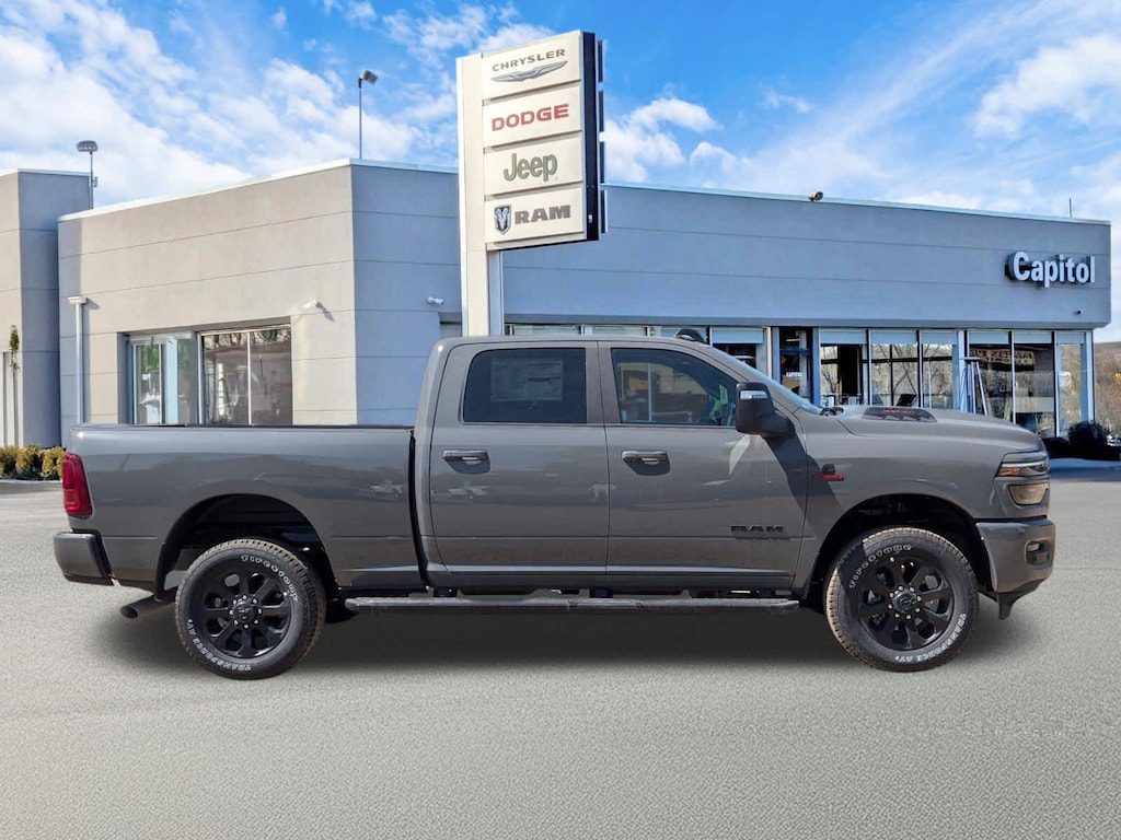 New 2026 Ram 2500 LARAMIE CREW CAB 4X4 6'4 BOX Pickup