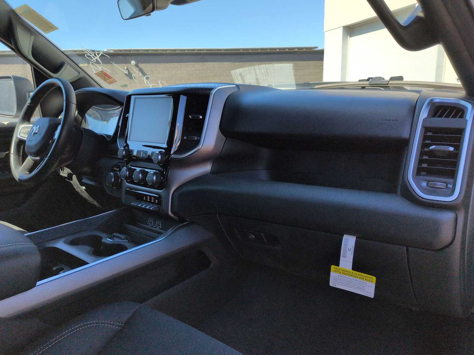 2026 RAM 1500 Express - Photo 19