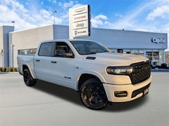 2026 Ram 1500 BIG HORN CREW CAB 4X4 5'7 BOX Pickup