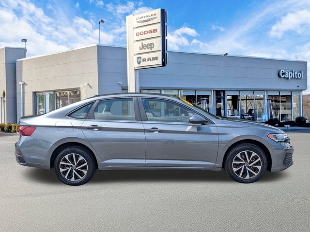 Used 2024 Volkswagen Jetta S with VIN 3VW5M7BU0RM091491 for sale in Windham, CT