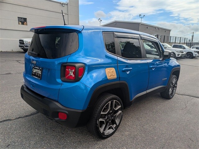 2020 Jeep Renegade Sport photo 3
