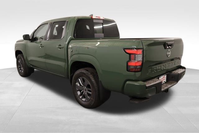 2025 Nissan Frontier SV photo 3