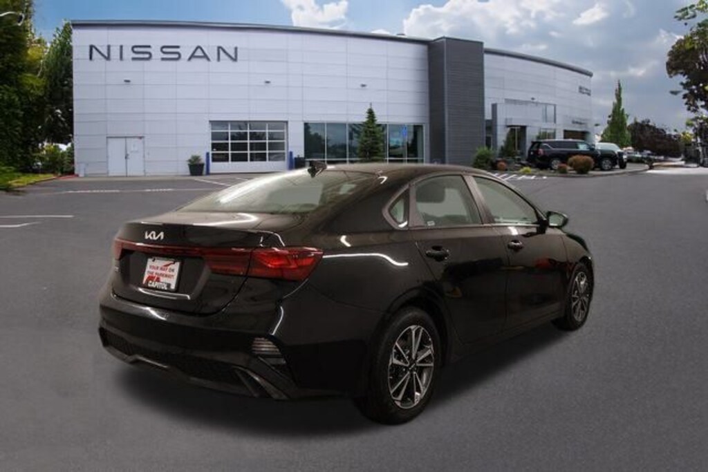 Used 2024 Kia Forte LXS Sedan