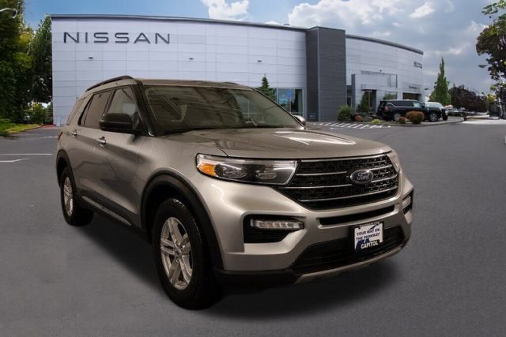 Used 2024 Ford Explorer XLT SUV