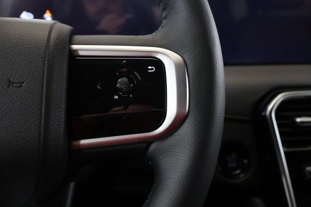 2026 Nissan Armada Platinum - Photo 18