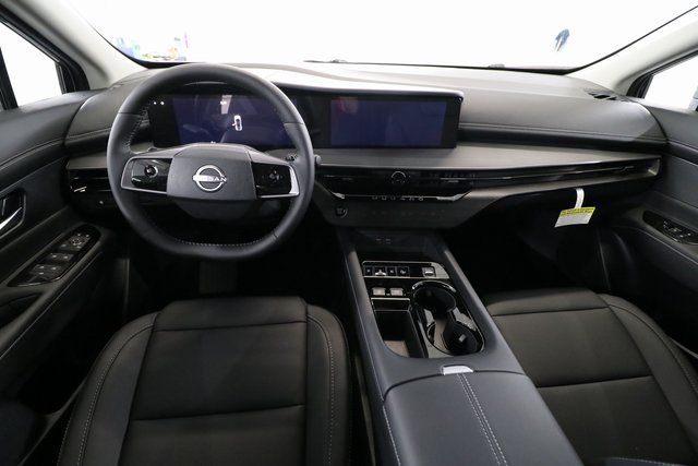 2025 Nissan Murano SV photo 2