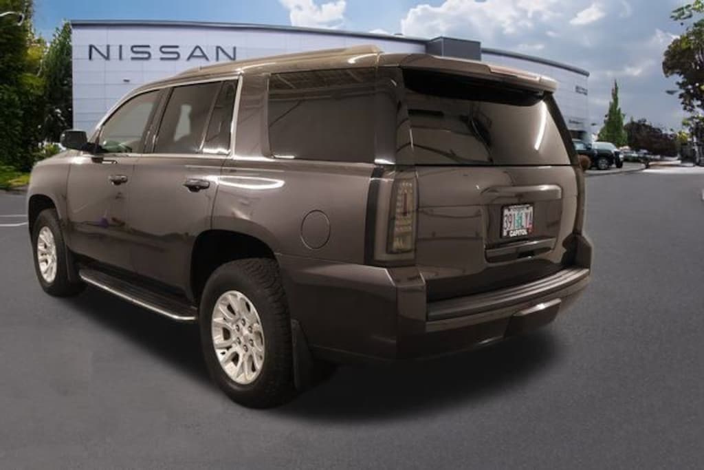 Used 2017 GMC Yukon SLE SUV