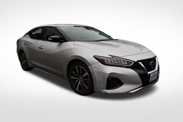 2022 Nissan Maxima SV's photo