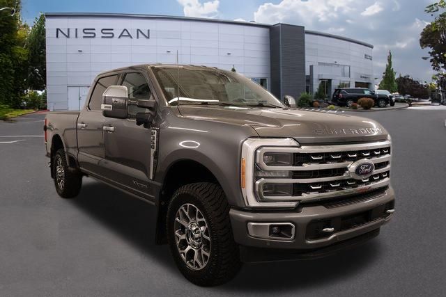 2023 Ford F-350 Platinum 4x4 Crew Cab 160 in SRW's photo