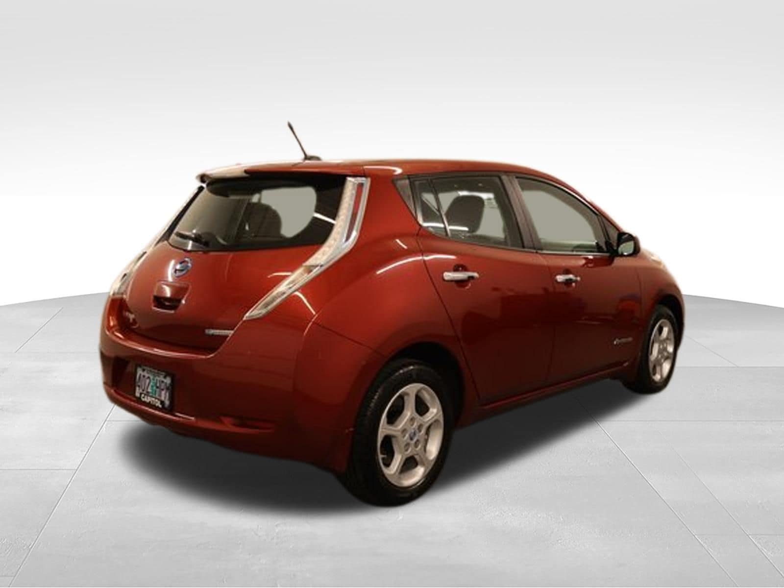 Used 2013 Nissan LEAF SV with VIN 1N4AZ0CP8DC405987 for sale in Salem, OR