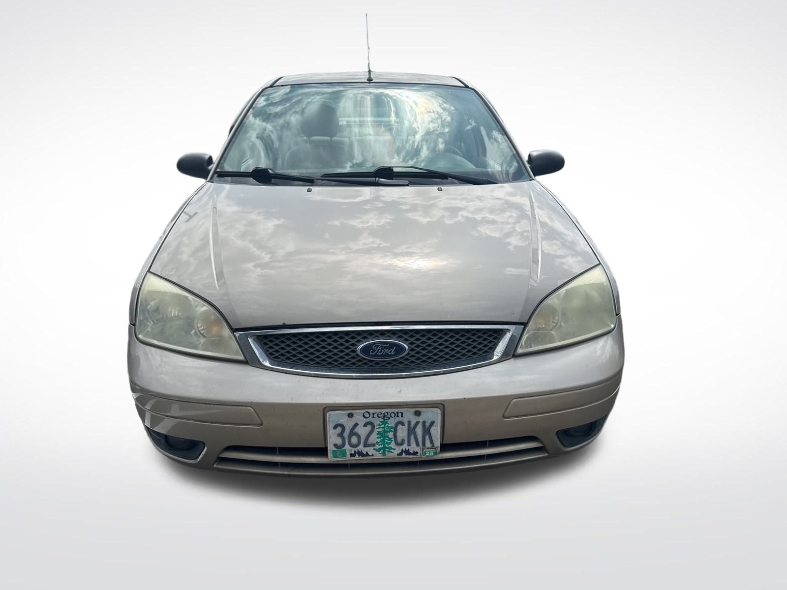 Used 2006 Ford Focus ZX4 SES with VIN 1FAHP34N66W120242 for sale in Salem, OR