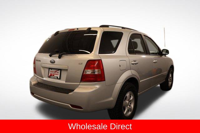 Used 2009 Kia Sorento LX with VIN KNDJC735695868418 for sale in Salem, OR
