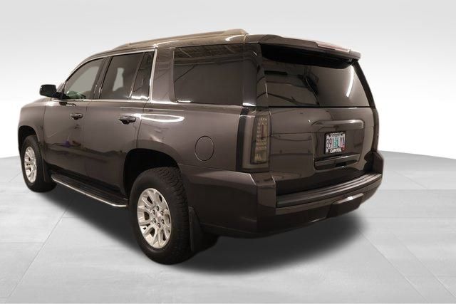 2017 Gmc Yukon SLE photo 3