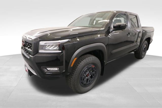 2025 Nissan Frontier PRO-4X photo 4
