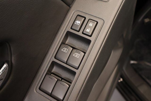2026 Nissan Frontier SV - Photo 10