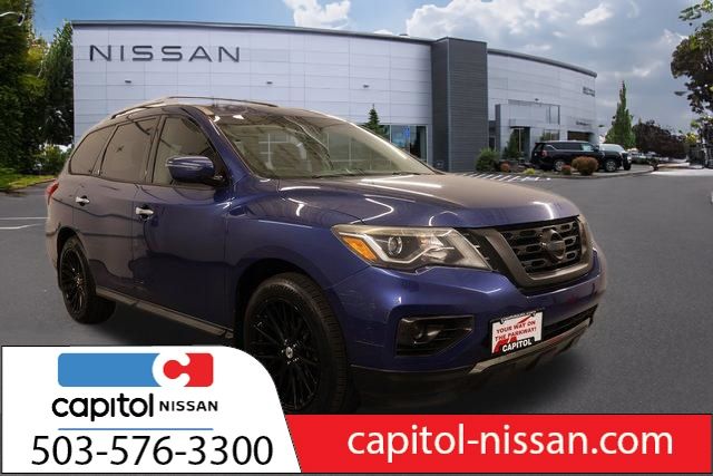 2017 Nissan Pathfinder S 2WD's photo