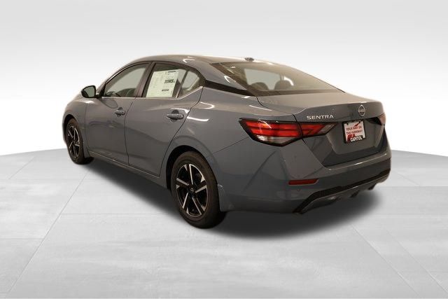 2025 Nissan Sentra SV photo 3