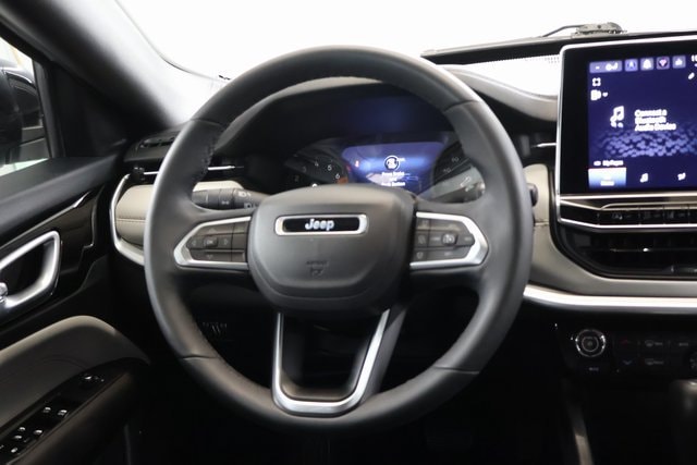 2025 Jeep Compass Limited - Photo 14