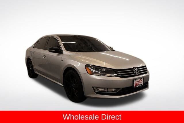 2015 Volkswagen Passat SE