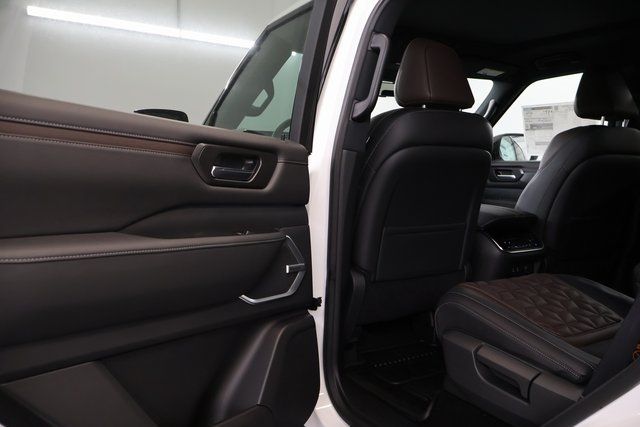 2026 Nissan Armada Platinum - Photo 27