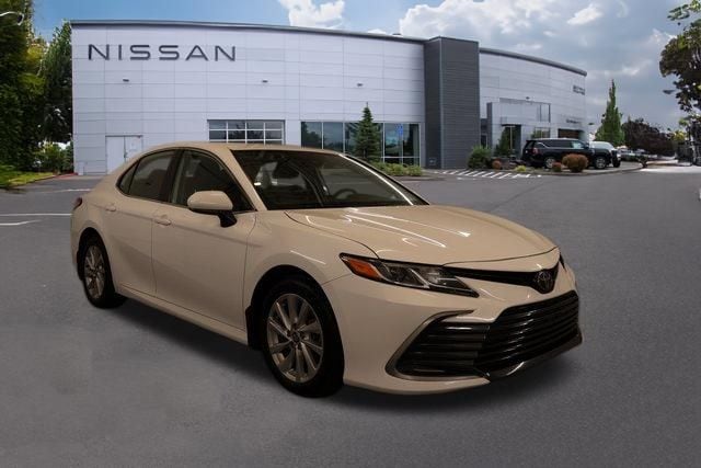 2023 Toyota Camry Sedan 