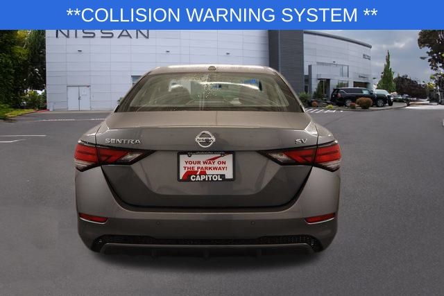 2023 Nissan Sentra SV photo 3