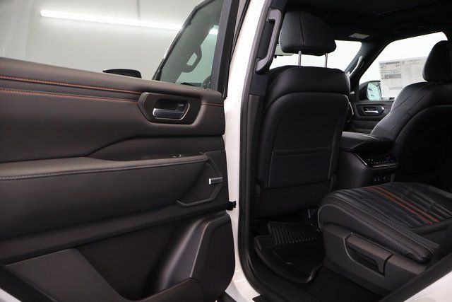 2026 Nissan Armada PRO-4X - Photo 25