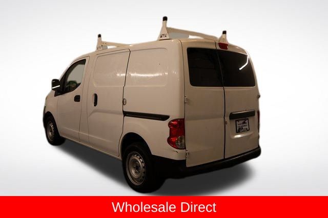 2016 Nissan NV200 SV photo 3