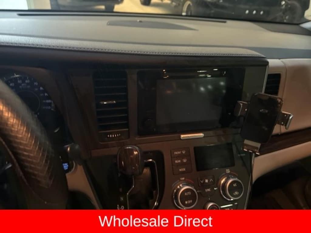 Used 2016 Toyota Sienna XLE 8 Passenger Van