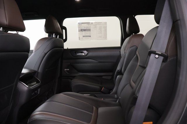 2026 Nissan Armada SL - Photo 29
