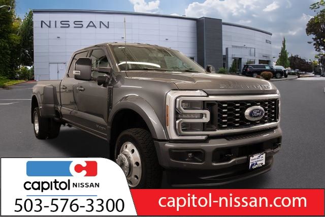 2025 Ford F-450 Platinum 4x4 Crew Cab 8' Box DRW's photo