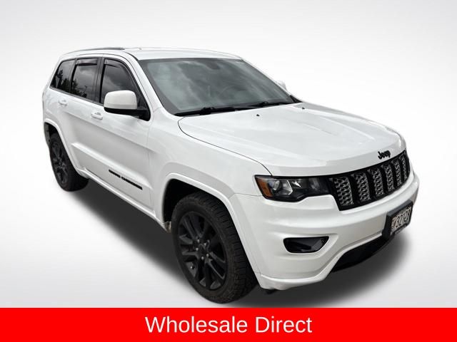 2017 Jeep Grand Cherokee Altitude 4WD's photo