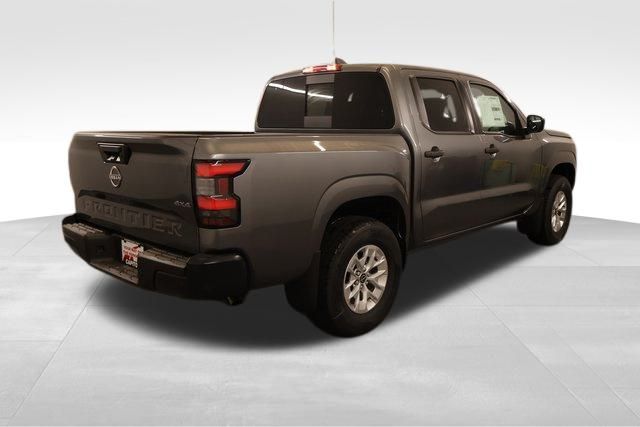 2025 Nissan Frontier S photo 3