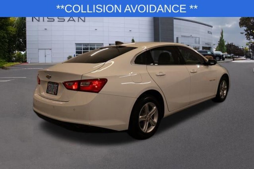 Used 2024 Chevrolet Malibu LS w/1LS Sedan