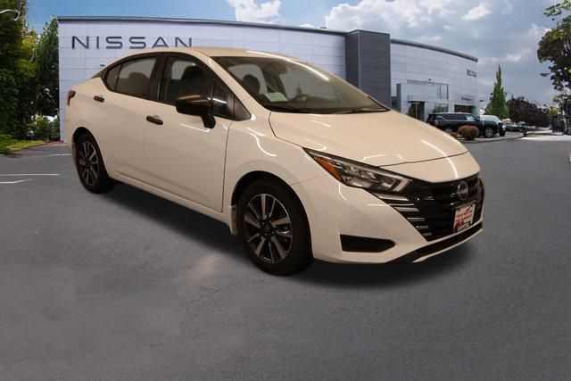 2025 Nissan Versa Sedan 
