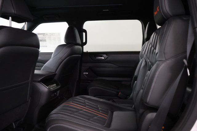 2026 Nissan Armada PRO-4X - Photo 27