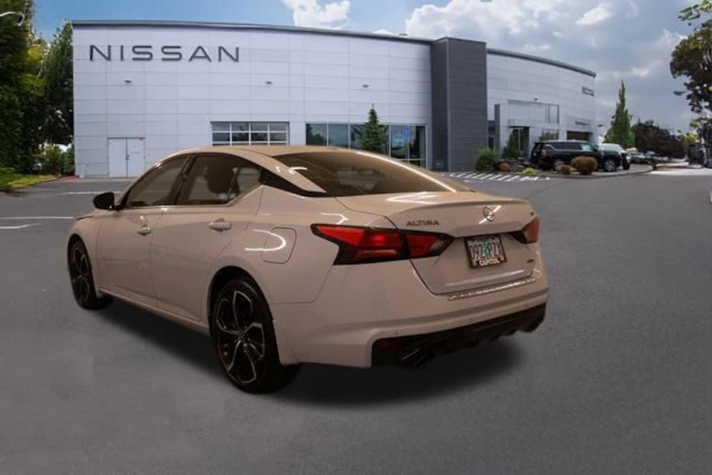Certified 2023 Nissan Altima 2.5 SR Sedan