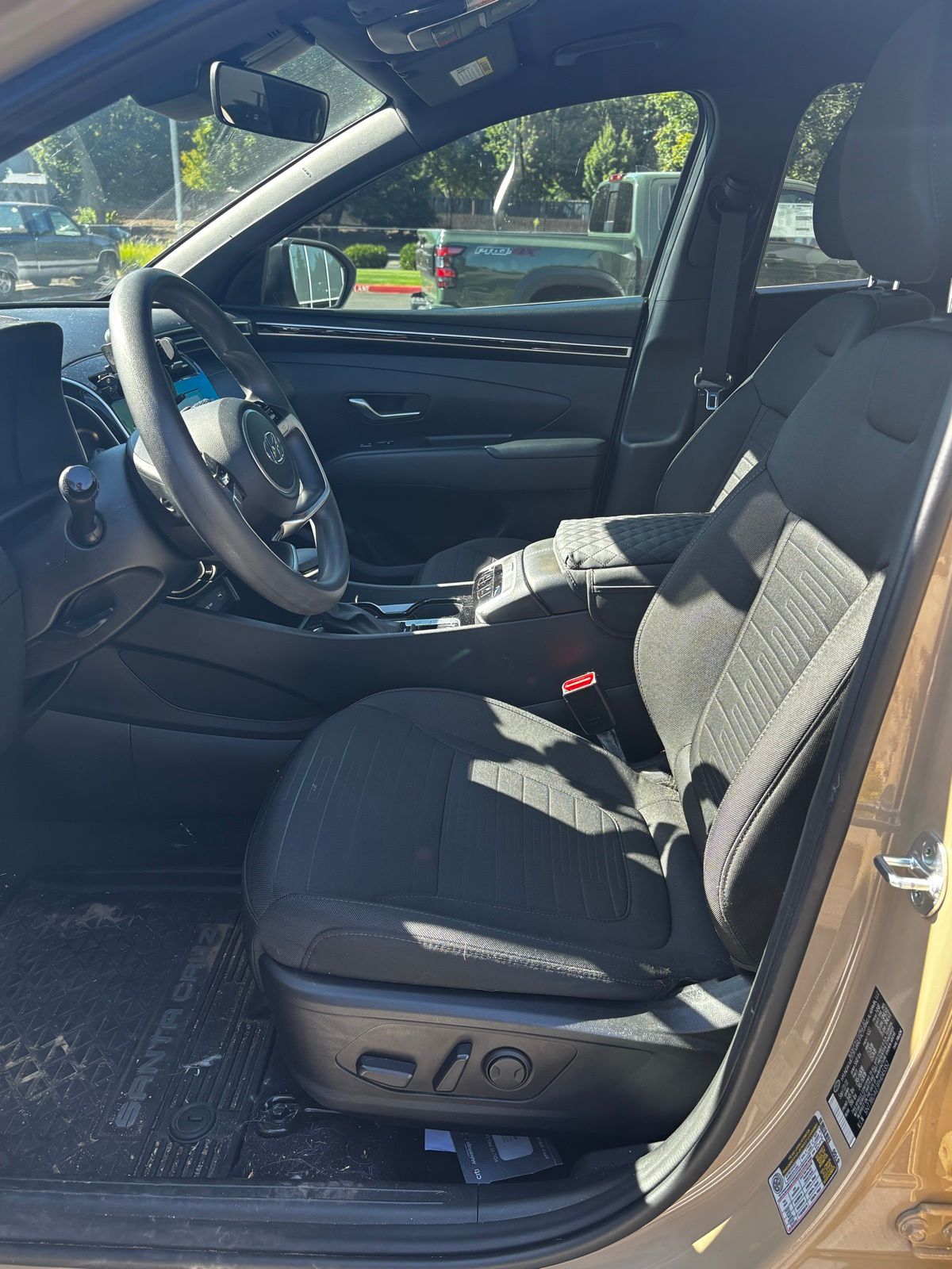 2023 Hyundai Santa Cruz SEL photo 3